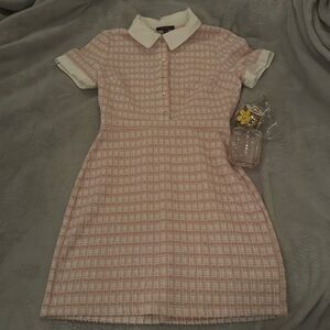 Size:Medium
Dress 
Brand:City Studio